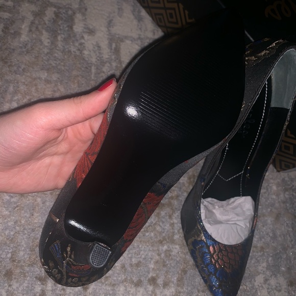 Charles david heels - Picture 3 of 3